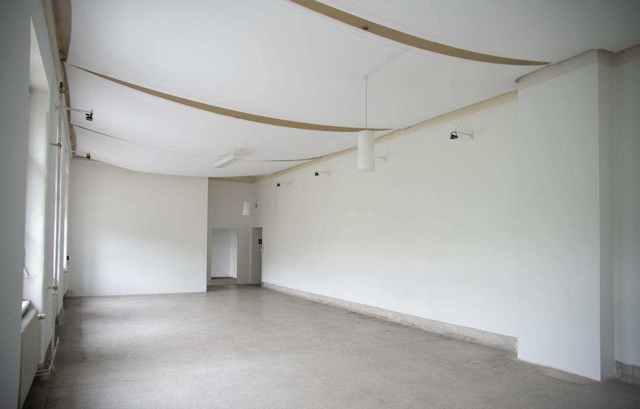 Hauptraum — Blick auf westseitigen Eingangsbereich